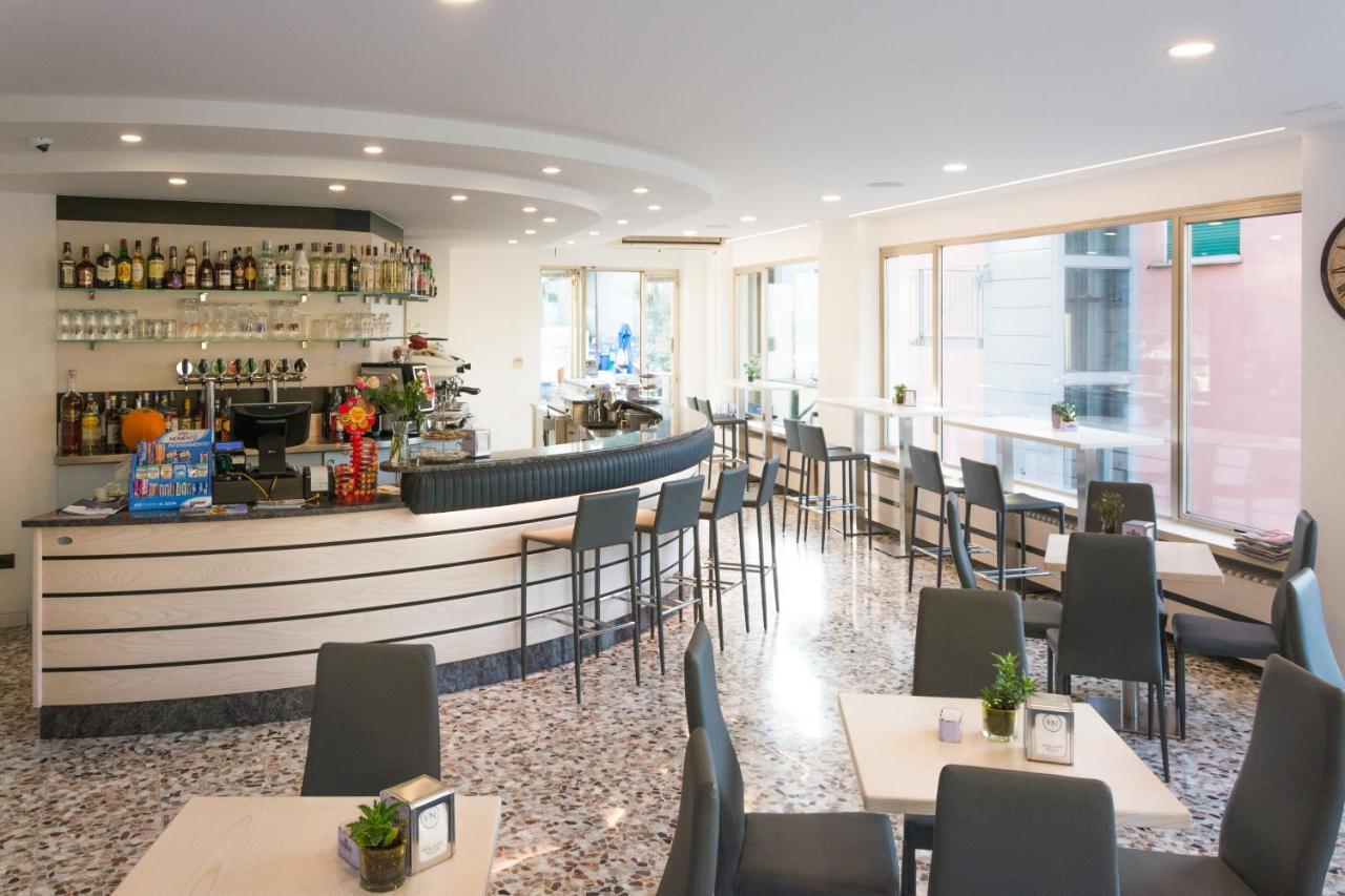 טורבולה Hotel De Nac מראה חיצוני תמונה